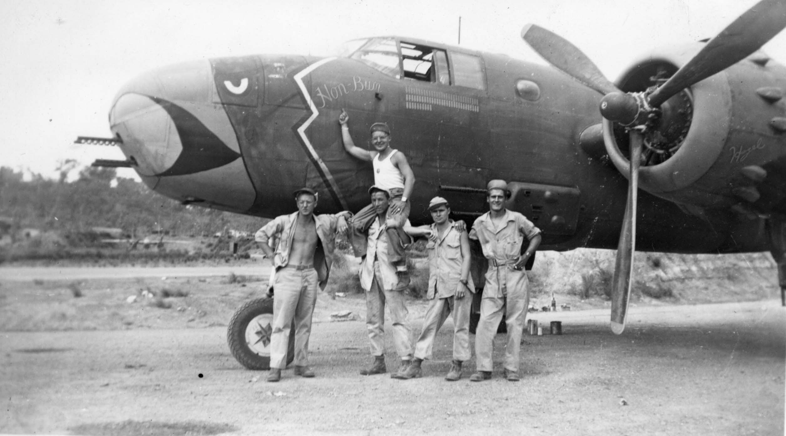 Hon-Bum : B-25 : Planes from Unknown Groups or Squadrons : Sharpe 37 (Thomas Sharpe Collection)
